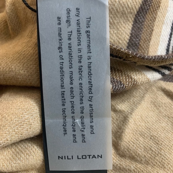 Nili Lotan wool blend poncho sweater one size New With Tags - Picture 12 of 16